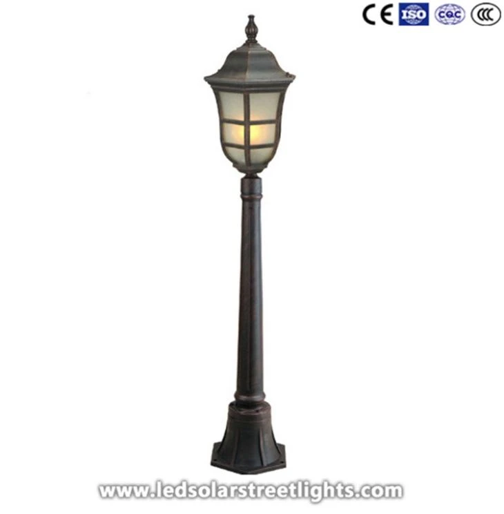3 Yard Light Pole